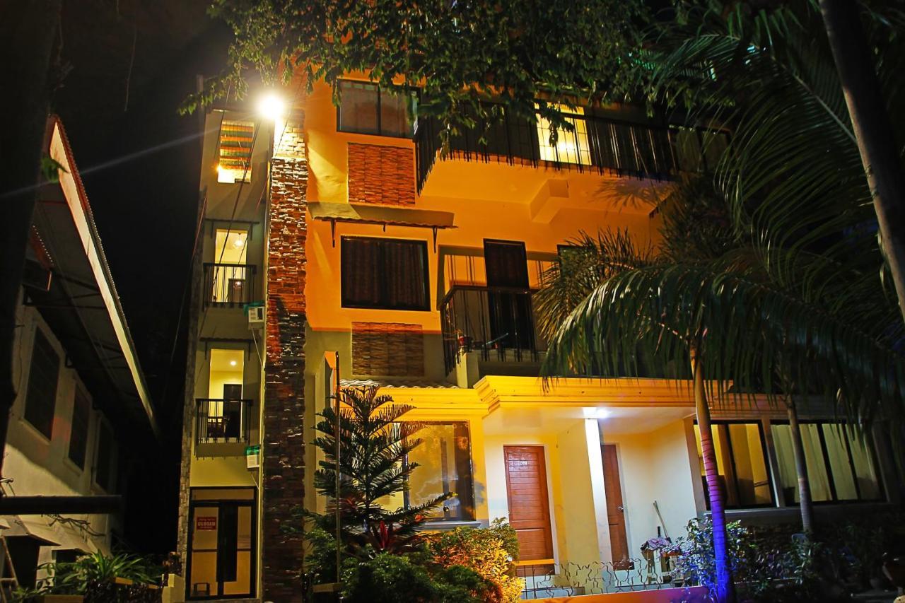 Antwet Backpacker'S Inn & Rooftop Bar Dumaguete City Экстерьер фото