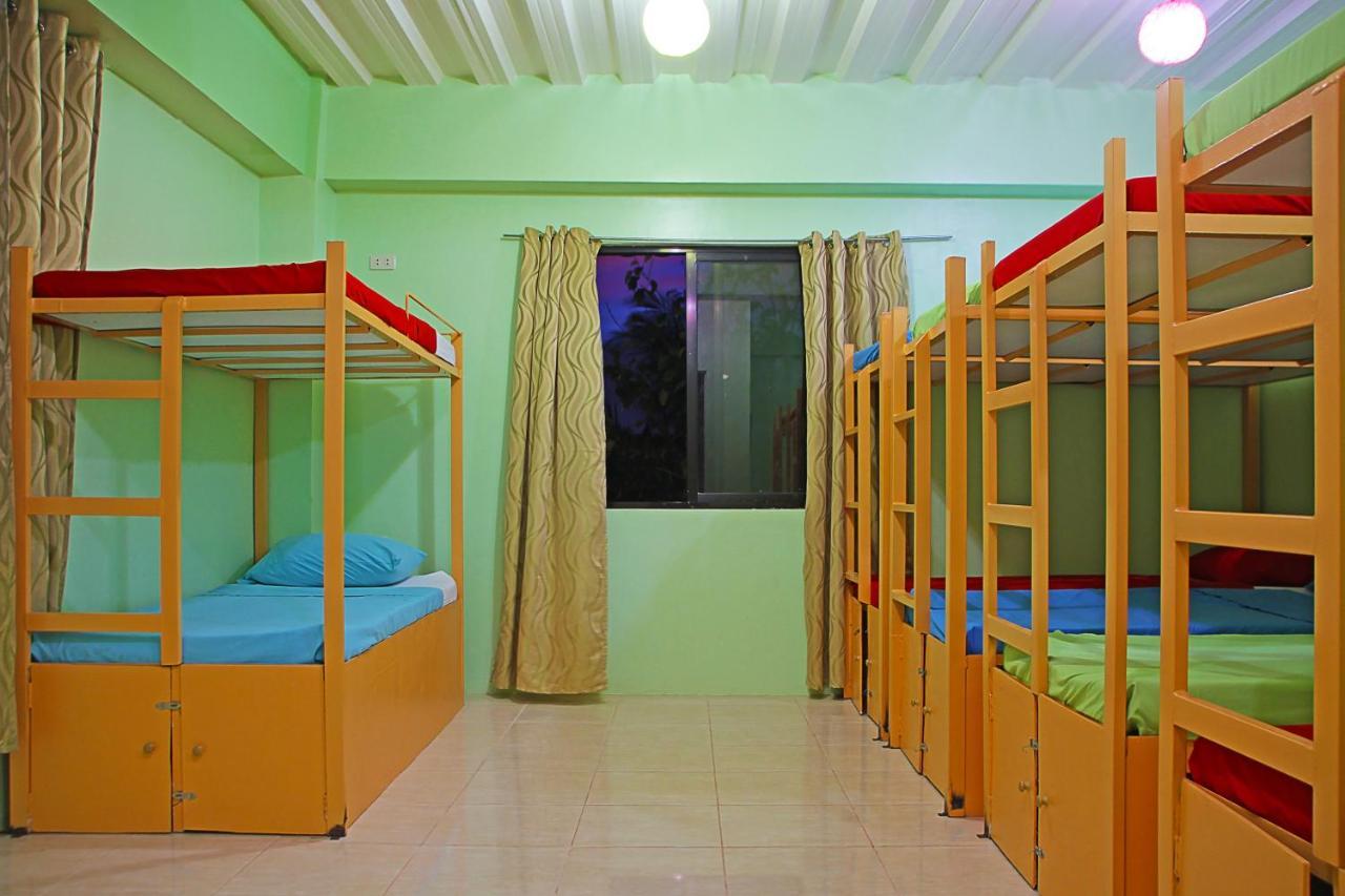 Antwet Backpacker'S Inn & Rooftop Bar Dumaguete City Экстерьер фото