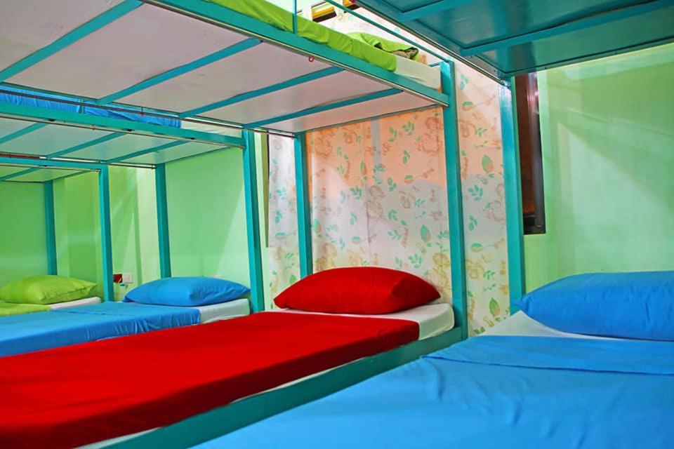 Antwet Backpacker'S Inn & Rooftop Bar Dumaguete City Экстерьер фото