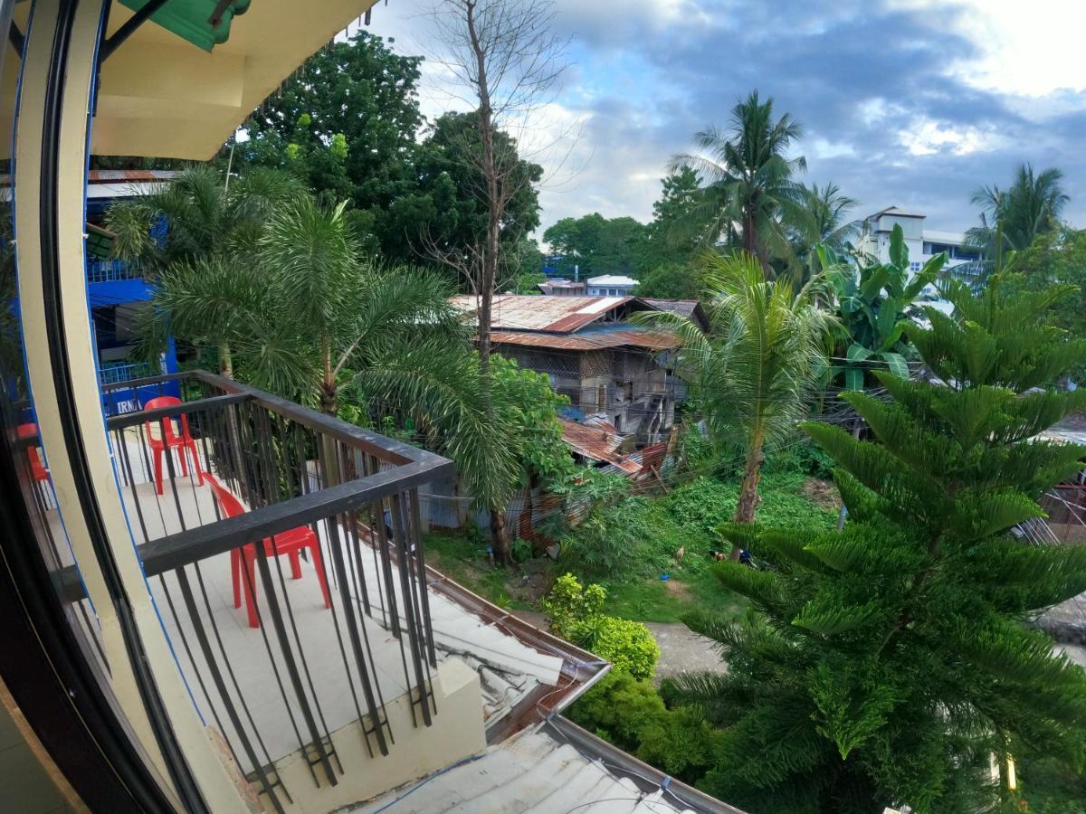 Antwet Backpacker'S Inn & Rooftop Bar Dumaguete City Экстерьер фото