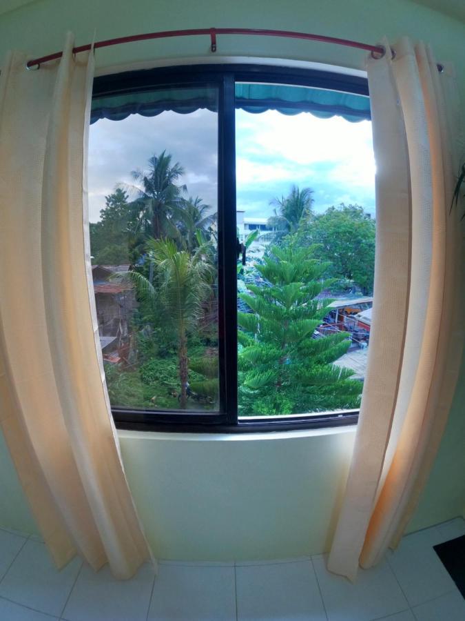 Antwet Backpacker'S Inn & Rooftop Bar Dumaguete City Экстерьер фото